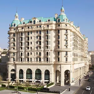 Hotel Four Seasons, Bakoe